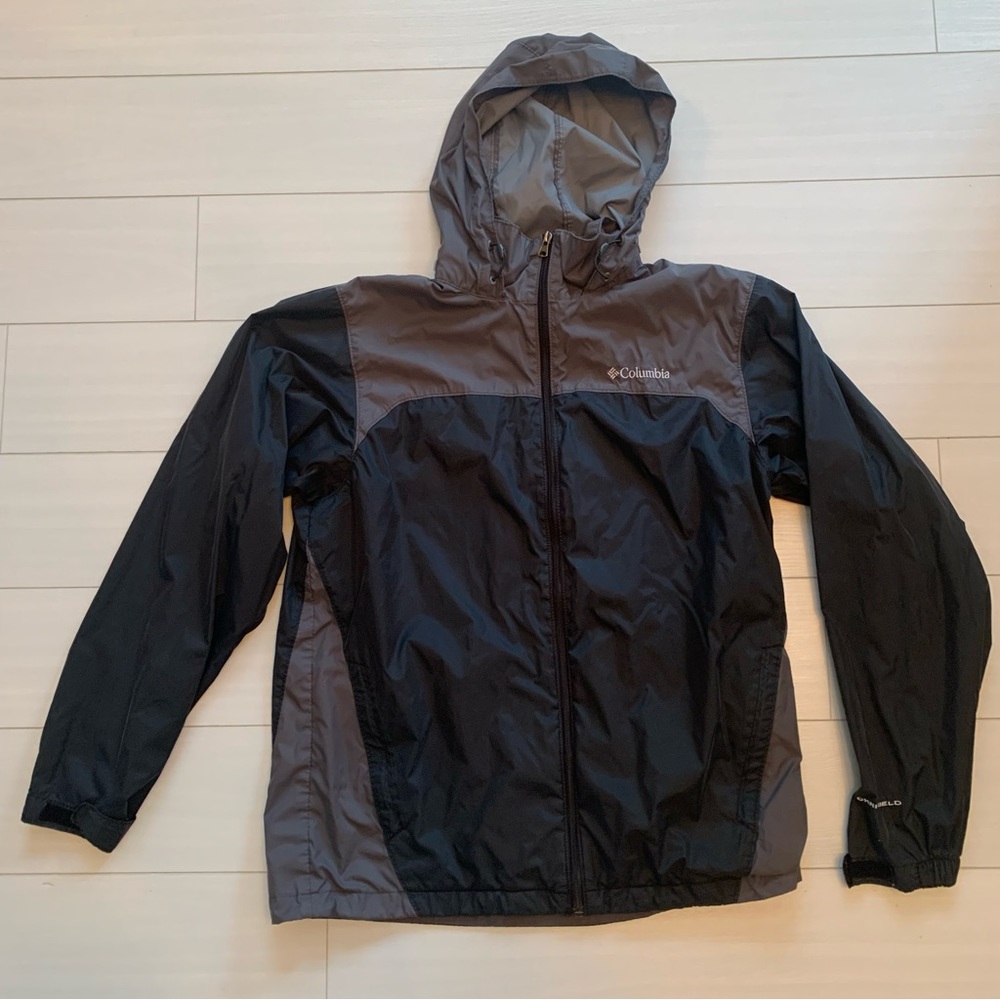 Men’s Columbia Hooded Windbreaker Light Jacket, Black & Gray, Medium
